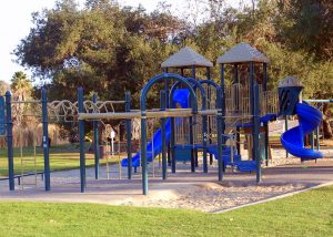 Lake 5 Playground 1