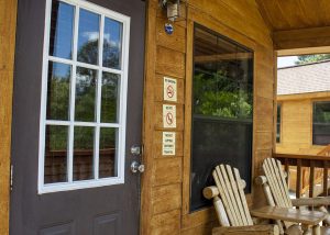LandCabinPorch